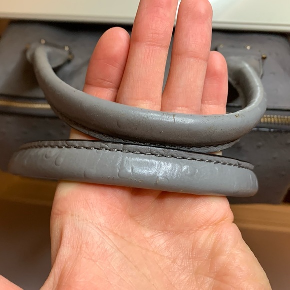 Beautiful large, Kate Spade purse - Picture 5 of 9